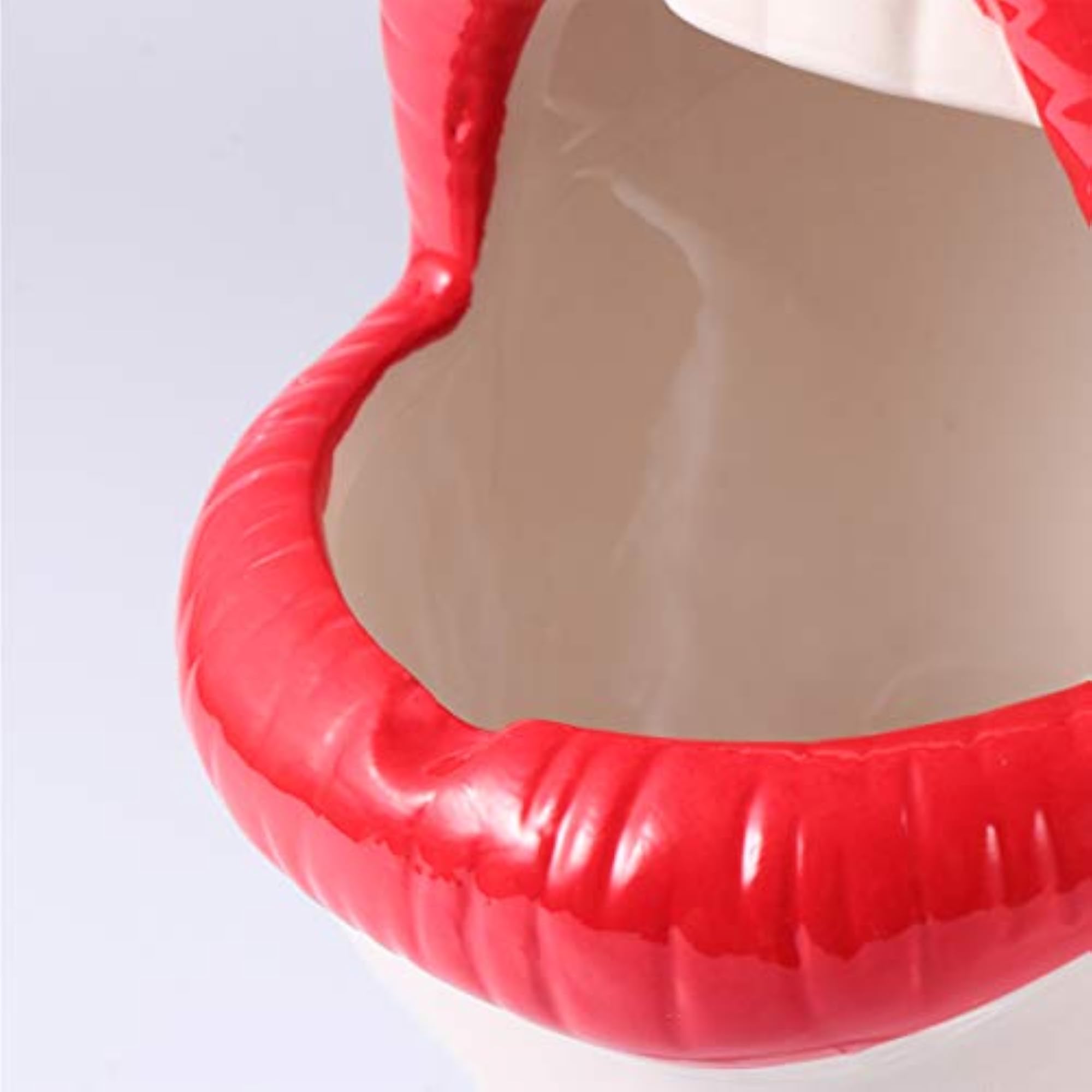Creative Ceramic Mouth Smokeless Ashtray for Home