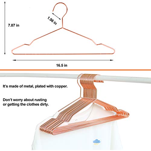 Percha de metal para colgar chaquetas sin que se deformen los hombros 3
