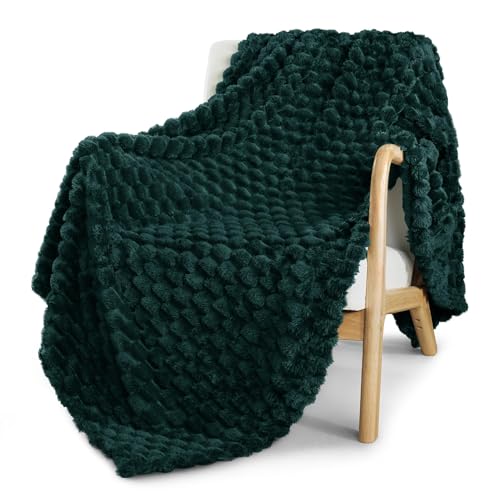 Image of Exclusivo Mezcla Fleece Twin Blanket for Bed, Extra Large Fuzzy Forest Green Bed Blankets, Soft Cozy Plush Sofa Throws for All Seasons, 90x66 Inches