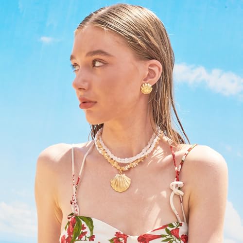 LILIE&WHITE Seashell Stud Earrings For Women Gold Earrings Seashore Earrings Nautical Jewelry For Women Sea life Jewelry beach earrings summer jewelry3