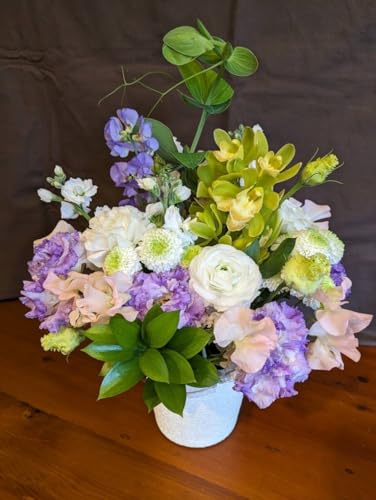 [定期便/12ヶ月] 季節を感じるお花をお届け (フラワーアレンジメント) 毎月お届け 花の店NOBUプロデュース|花 定期便 アレンジ お花 はな フラワー 伊勢原市 [0616]