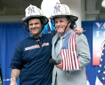 Joe Torre and Mayor Rudy Giuliani - 8x10 Glossy Photo