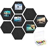 8 tableros de anuncios hexagonales en el paquete: recibirás 8 tableros de fieltro negro con autoadhesivo y 20 chinchetas. Tamaño del tablero de fieltro: 20 x 17,5 cm, grosor: 0,9 cm; tamaño del pasador: 2,3 cm, eje del pasador: 1,2 cm. El pasador se puede combinar perfectamente con el tablero de fieltro. Suficiente para tu reemplazo diario y uso de la decoración del hogar.