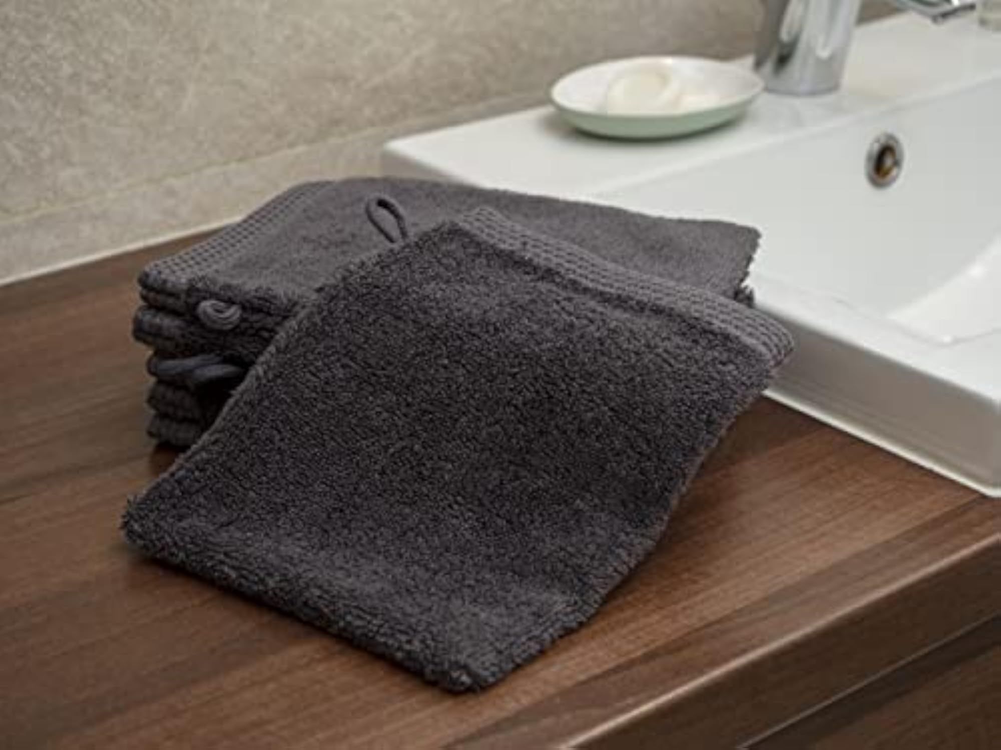 Set of 6 Organic Cotton Face Cloths, GOTS Certified