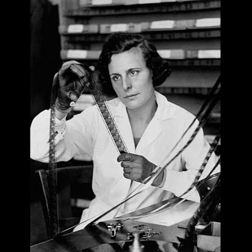 『Leni Riefenstahl』のカバーアート