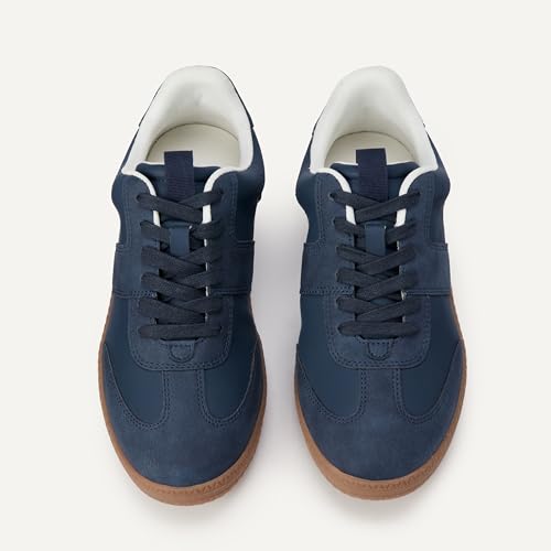 Image of Amazon Essentials Women's Low Top Retro Sneaker with Padded Collar