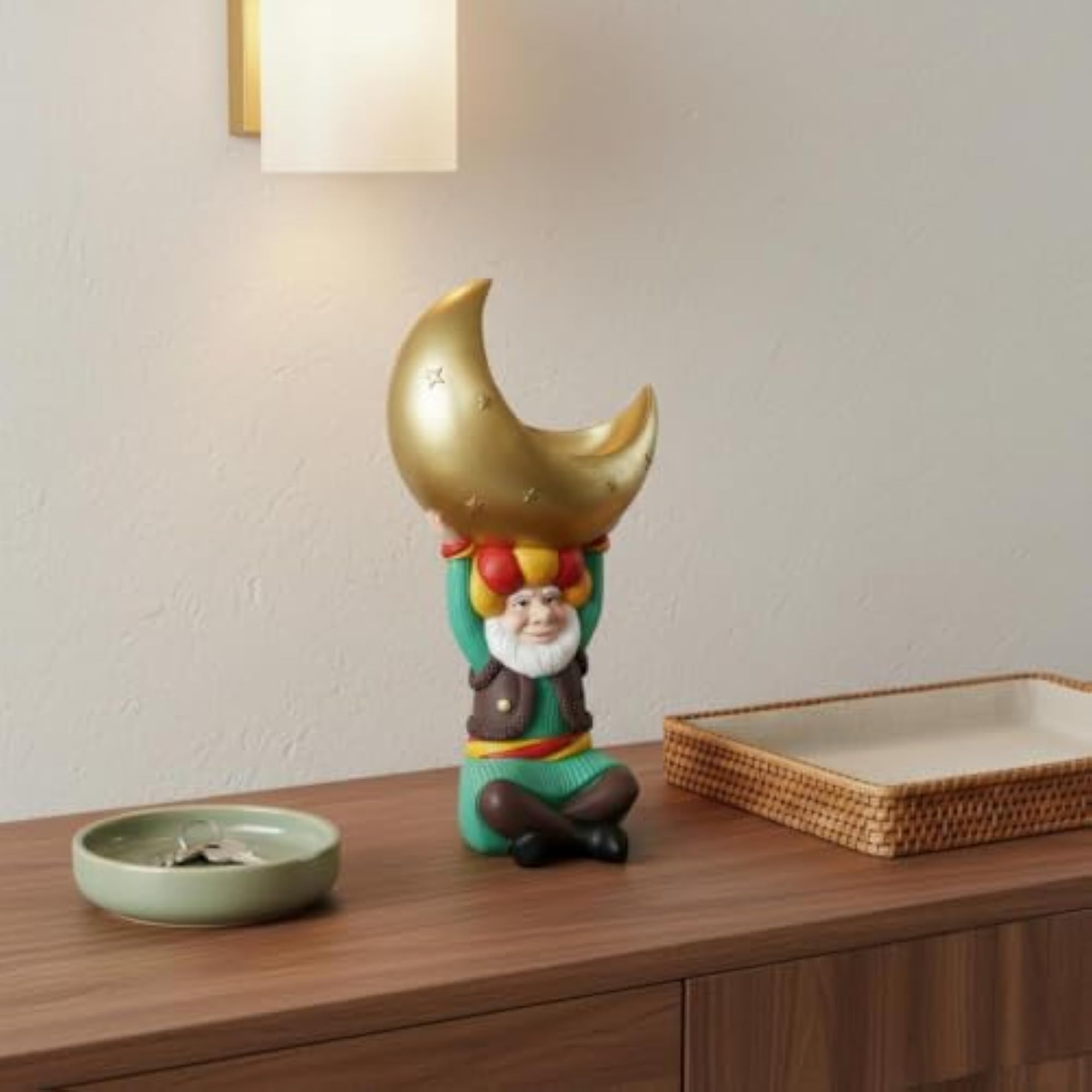Resin Tray Statue, Multi-Use Decorative Design