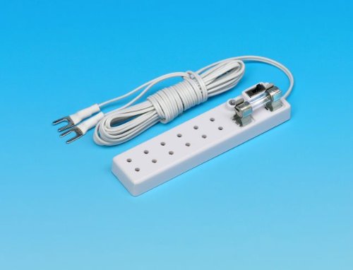 Preisvergleich Produktbild MiniMundus 6-Fach-Steckerleiste für das Puppenhaus