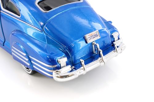 Modelo a escala 1:24 Chevy Aerosedan Fleetline 1948 azul miniatura 4