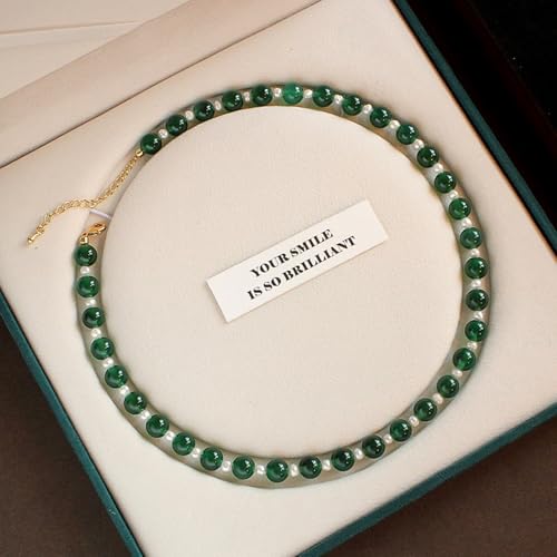 Collier agate verte plaqué or sublime votre look de bureau ou de soirée