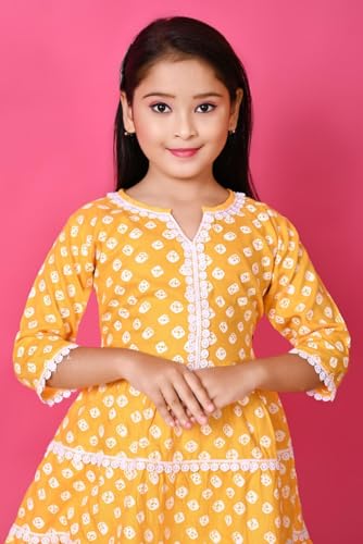 Image of First DREAMGirls Pink Bandhani Printed with Cotton Flower Lace Kurta with Sharara