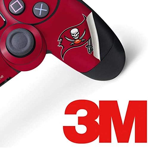 Vista 39 de Skinit Calcomanía para juegos compatible con el controlador de PS4, diseño oficial de los Tampa Bay Buccaneers de la NFL Rojo