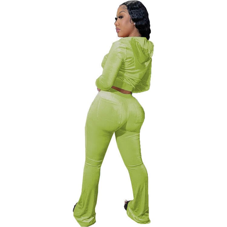 Yeshire Womens 2 Piece Outfits Velvet Sweatsuits Zip-up Hoodie Jacket Casual Jogging Set Tracksuit Set with Pockets2