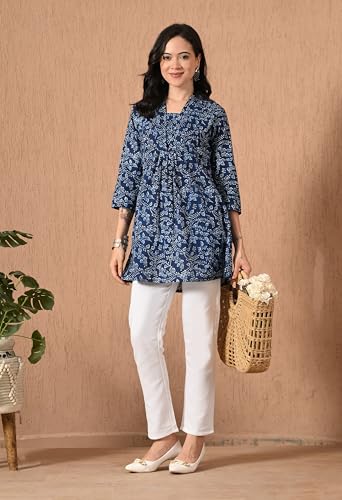 Image of Amazon Brand - Tavasya Women Ethnic Printed V-Neck Cotton Short A-line Kurta | Stylish Casual Everyday Office Top | 3 /4th Sleeve | Regular Fit