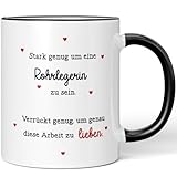 JUNIWORDS Tasse, Stark genug um eine Rohrlegerin zu sein. Verrückt genug, um genau diese Arbeit zu lieben, Schwarz (6137261)