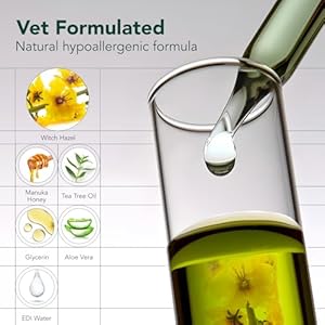 Dog Ear Cleaner Finger Wipes Gently Remove Ear Wax Debris Relieve Ear Itching Inflammation Soothing Cleansing Deodorizing Ear Care Wipes for Cat and Dog 50 Pcs Unscented