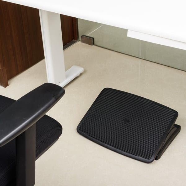 Image of Ergonomic Adjustable Footrest, 45 x 35 cm Platform, Non-Slip Surface, 20 kg Capacity, Black Finish