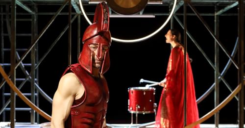 Ulisse interpretato da Accorsi, Le Tre Sorelle riscritte da Ferracchiati, Tape a Milano, Aristofane a Firenze