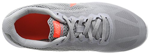 Nike Damen Laufschuhe Revolution 3 in Grau mit optimaler Dämpfung