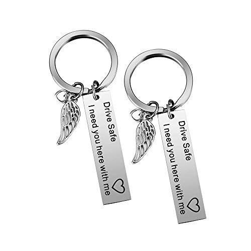 Photo de Wohlstand 1 Paire Drive Safe Porte-clés, de Couple Porte-clés, Drive Safe Beau I Need You Here with Me Porte-clés,Cadeaux personnalisés pour mâle et Femelle Valentin idée Cadeau