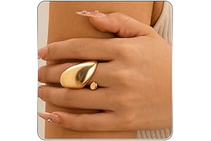 Geometric Curves of Chunky Gold Ring: A Minimalist Statement