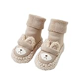 Avec des motifs de dessins animés adorables, les Chaussettes Bébé Hiver rendent votre petit encore plus mignon tout en s'amusant à la maison.