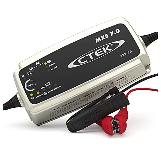 CTEK MXS 7.0  Chargeur de batterie entièrement automatique (Charge, maintient et reconditionne les batteries auto, roulotte, camping-car) 12V, 7 Amp – prise EU