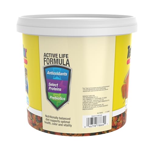 TetraColor Tropical Flakes, Color Boosting Fish Food, Nutritionally Balanced Diet for Tropical Fish, 2.2 lbs - Image 3