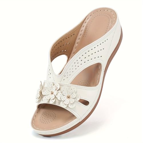 Women's Floral Slide Sandals - Comfortable Open Toe Summer Shoes for Casual Outdoor Wear3