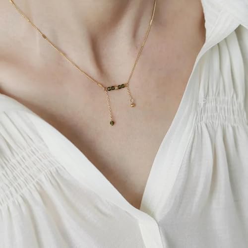 Collier ras du cou vert olive pour sublimer un décolleté sans effort - 2