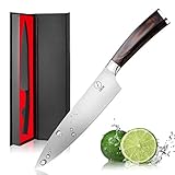 Filo de Borde Ultrafino y Anticorrosión: El filo de este cuchillo de chef de 8 pulgadas está fabricado con un filo de navaja afilado y probado con láser. 16-18% de cromo también se incluye en la composición de metal de las cuchillas, que proporciona un acabado brillante que no se desvanecerá ni empañará incluso después de usarlo durante mucho tiempo