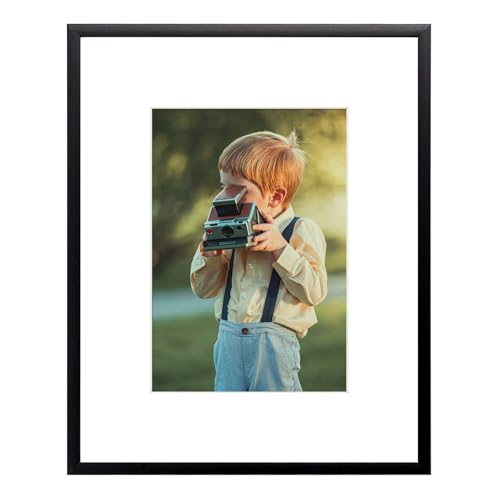 Frametory, Cadre photo métallique moderne - 20,3 x 25,4 cm - Cadre photo en aluminium avec tapis de couleur ivoire pour photo et verre véritable (noir)