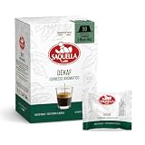 *Il marchio Lavazza A Modo Mio non è di proprietà di Saquella 1856 srl né di aziende ad essa collegate.
