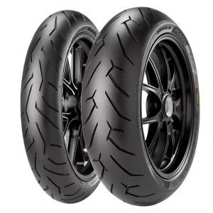 Pneu moto Pirelli 190/50 ZR17 73W Diablo Rosso II TL pour motards exigeants