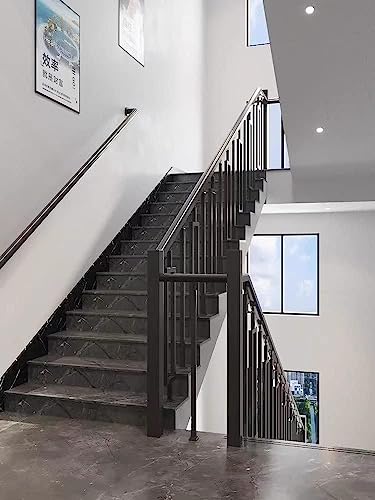 Barandilla de escalera negra ideal para remodelar escaleras de forma sencilla 4