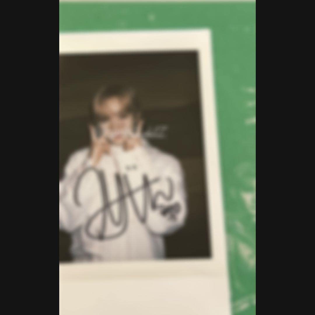 TEMPEST ヒョク ポラロイド