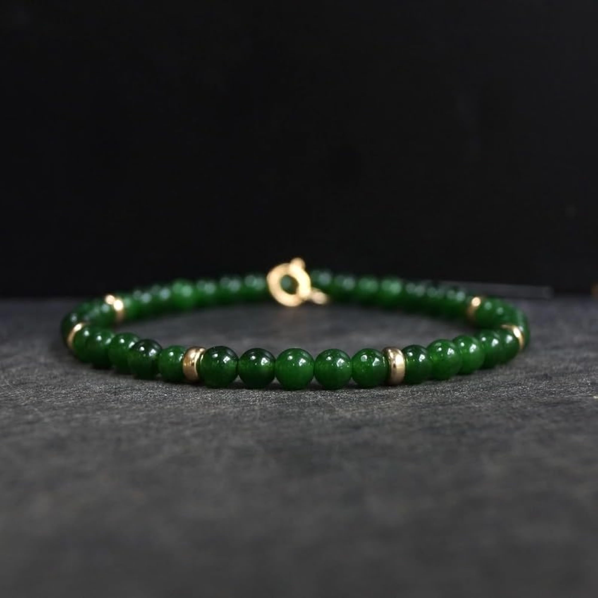 Green Jade Round Beaded Bracelet, Smooth Green Stones, Adjustable Unisex
