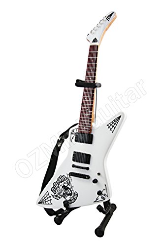 OZMiniGuitar Guitare Miniature James Hetfield Papa Het Metallica - Les Beatles, Paul McCartney, John Lennon, RIngo Starr, George Harrison OZMiniGuitar Guitare Miniature James Hetfield Papa Het Metallica – Image 3