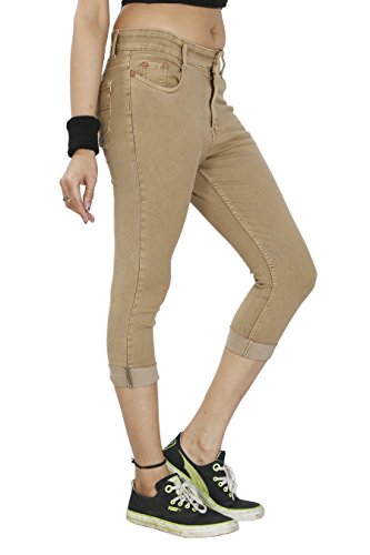 Image of FCK-3 Stretchable Denim Solid Mid Waist Knee Length Button Closure 5 Pocket Capree for Women