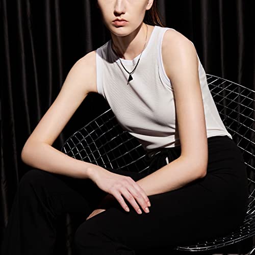 Collier tendance pour femmes avec pendentif triangle géométrique