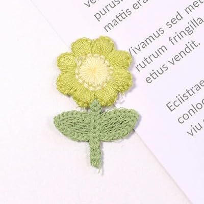 Naszywka haftowana 3,5 * 2, cm 30 szt. małych kwiatów stokrotek ręcznie robione szydełkowe aplikacje naszywki z szydełkowanymi kwiatami małe haftowane do prasowania na odzież(Light Gray)