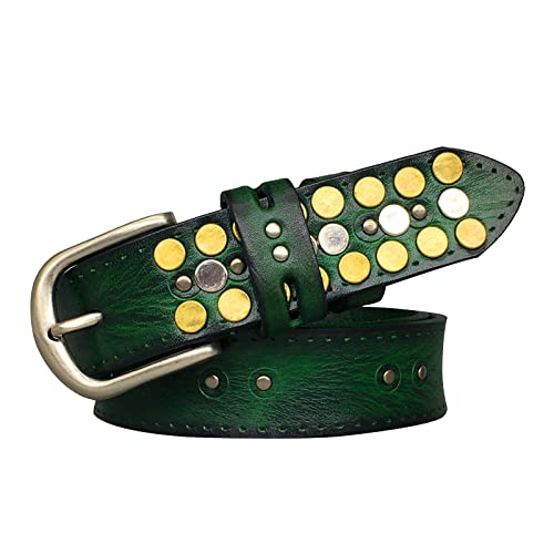 Ceintures à rivets pour rockeuse moderne à porter en festival sur une robe