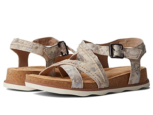 Clarks Women's Brynn Ave Flat Sandal