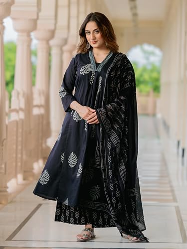 Image of Arayna Women's Pure Cotton Printed Kurta Pant Dupatta Set | Elegant Ethnic Suit Set with Minimal Leaf Motifs | Straight Fit 3-Piece Set for Women