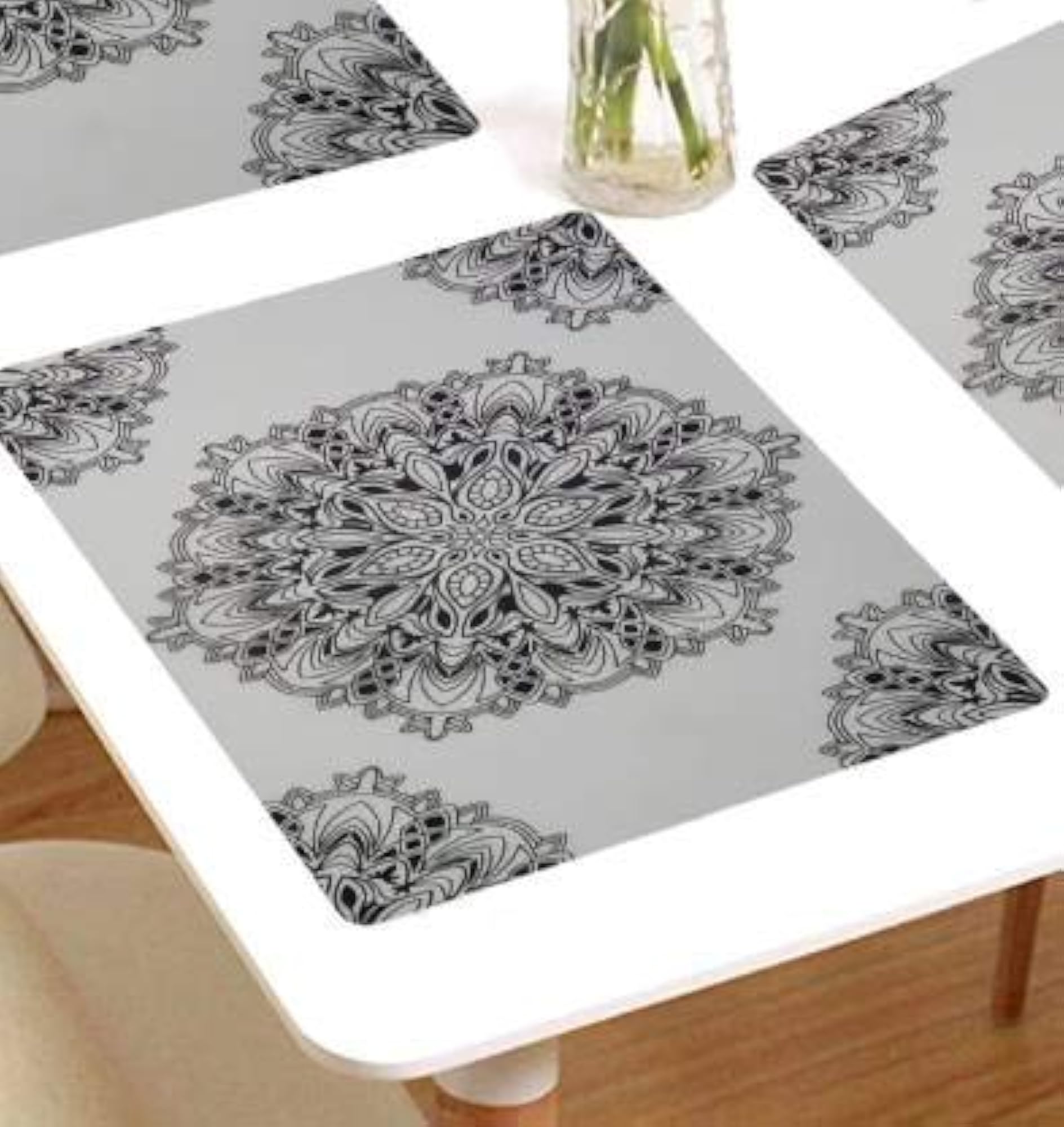 PVC 6 Pieces Dining Table Placemat (Multicolor)