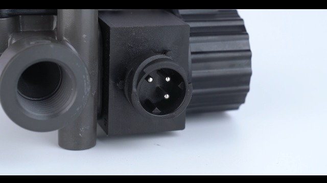 04-05 アルスター ドイツ＜A＞kappa M0394m ZFQPTO K056040 K079665 K128913 12V ABS Module Valve Fits for