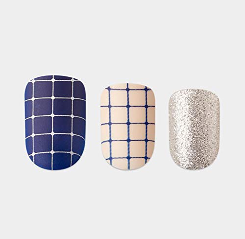 KISS imPRESS "BELLS & WHISTLES" Short Press-On Color Nails - Image 2