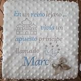 Medidas : 80 cm x 110 cm Manta de Bebé Personalizada con nombre Bordado