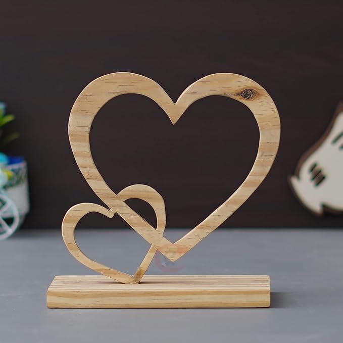 Cadeau de Saint-Valentin en bois : 2 cœurs déco pour votre petite amie