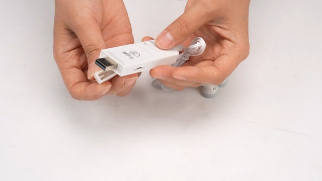 Lettore MP3 compatto e portatile, audio senza perdite, supporta fino a 64 GB per gli studenti che viaggiano (blu